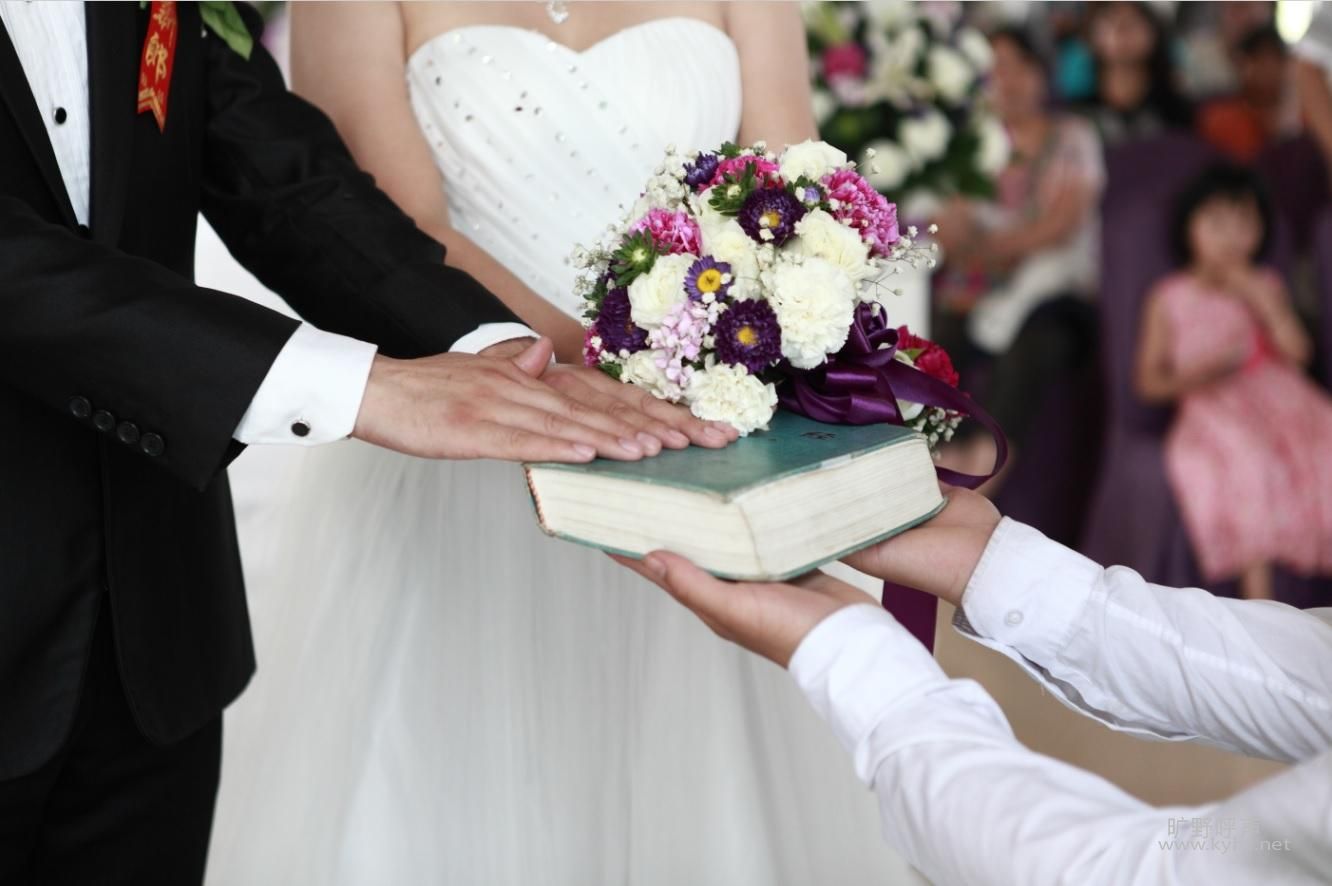 ���뿪��ĸ���롰��ĸ�뿪������������ϱ��ϵ���ؾ�