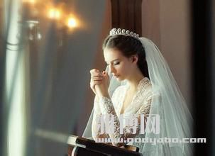 �ǻ����������ԣ���84���������͸����